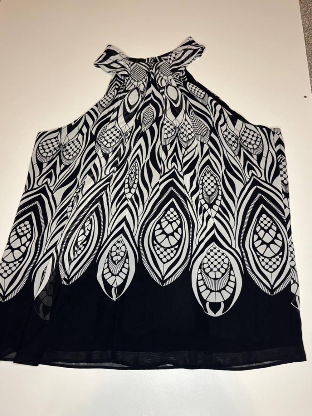 Violet & Claire Black and White Halter-Style Camisole